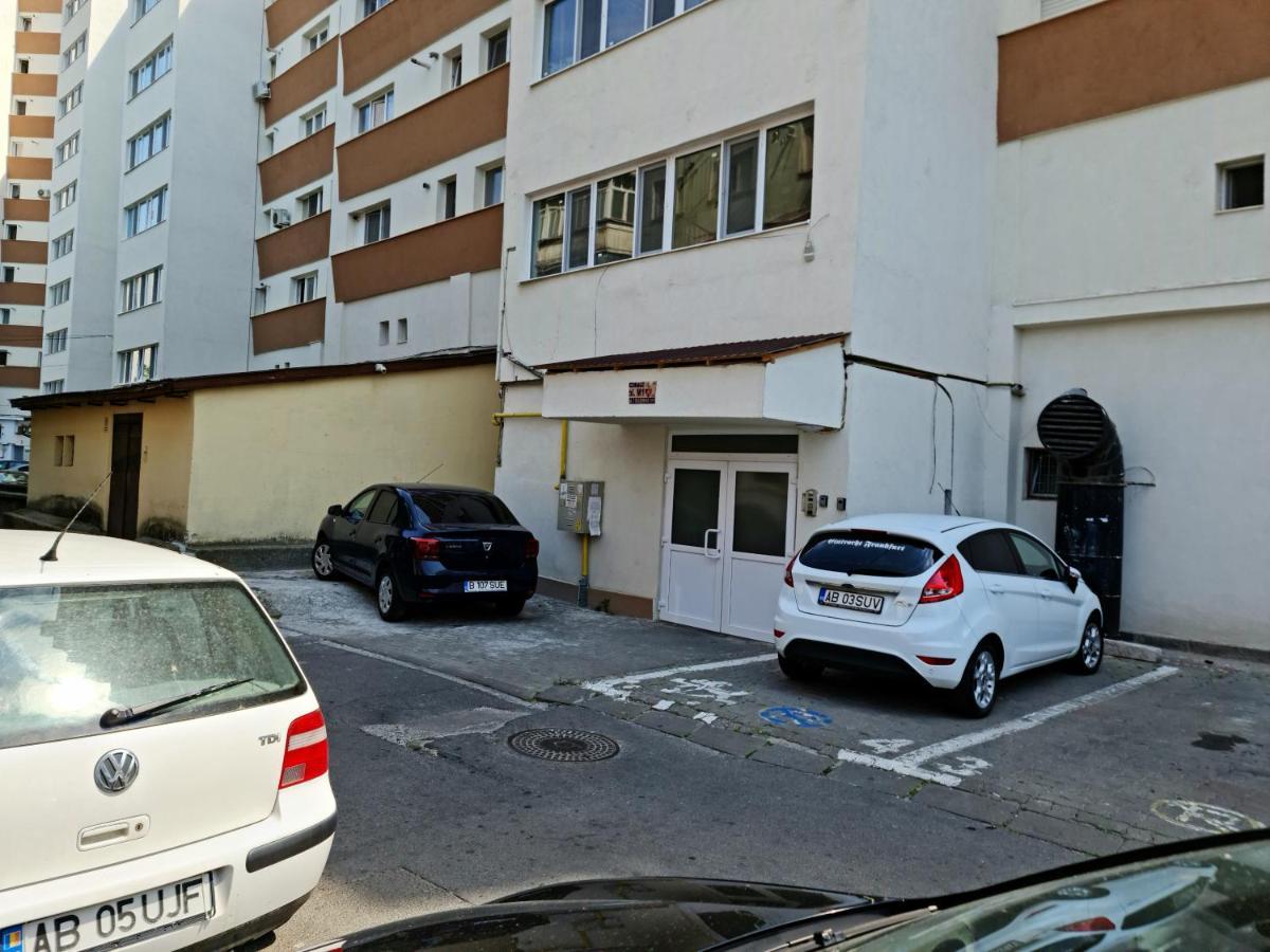 Garsoniera 1 Decembrie Apartment Alba Iulia Exterior photo